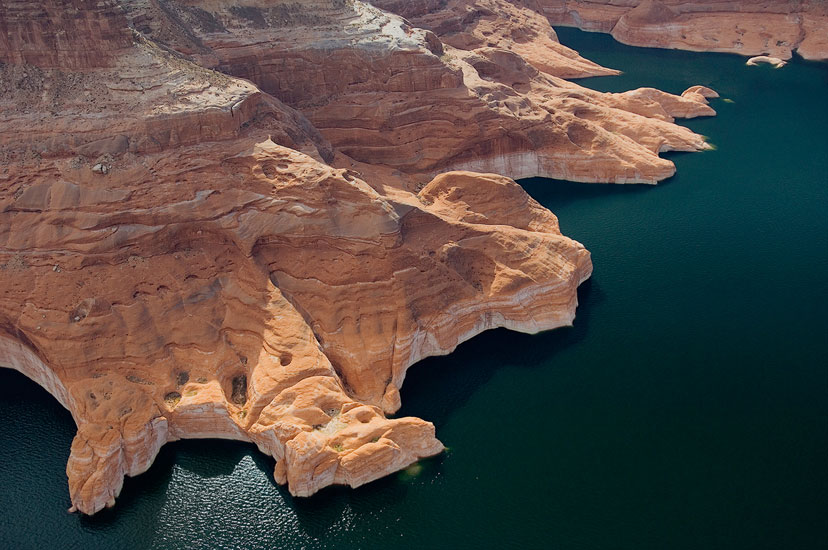Orange & Emerald. Glen Canyon NRA, Lake Powell, Utah/Arizona, US. Aerial. - Lake-Powell-Aerial-Abstracts-Arizona-USA - Mike Reyfman Photography