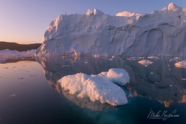 015-GR-IL_D8B6102 Icebergs in Ilulissat Icefjord. Disco Bay, Greenland.