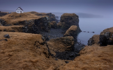 Arnarstapi,-(Stapi)-fishing-village,-Snaefellsnes-Peninsula,-Iceland