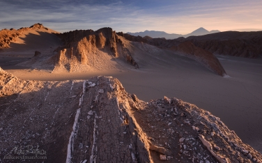 La-Cordillera-de-la-sal.-Parque-nacional-del-Valle-de-la-Muerte,-San-Pedro-de-Atacama,-Atacama-Desert,-Antofagasta-Region,-Chile