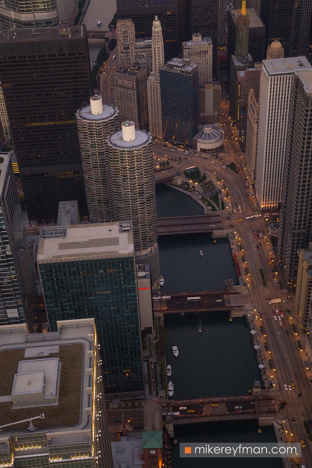 Chicago from Above. Chicago, Illinois, USA. Aerial capture. 009-CH1-MG-1074 - Chicago, USA: The 