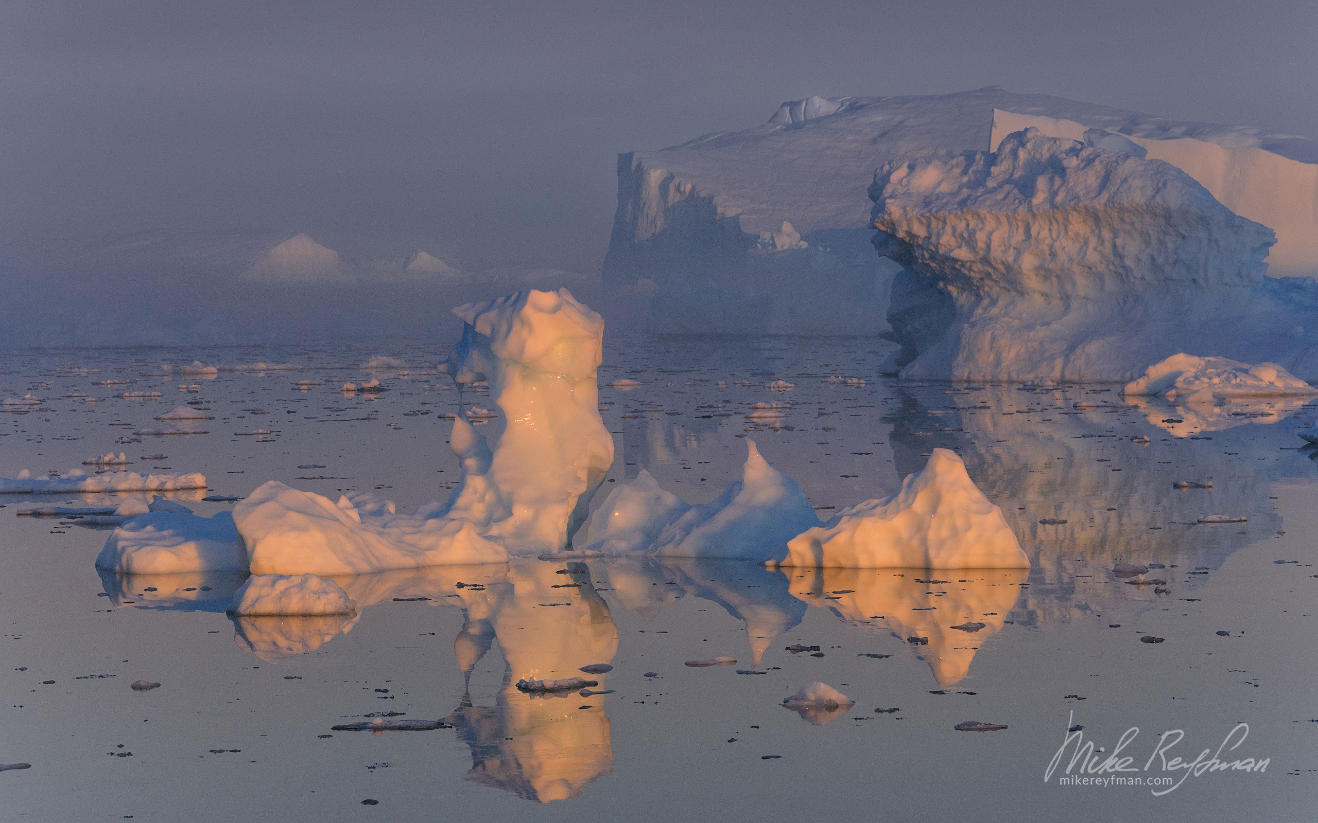 Icebergs in Ilulissat Icefjord. Disco Bay, Greenland. 007-GR-IL_D4C8410 - Enormous icebergs of Ilulissat Icefjord and Disco Bay. Western Greenland. - Mike Reyfman Photography