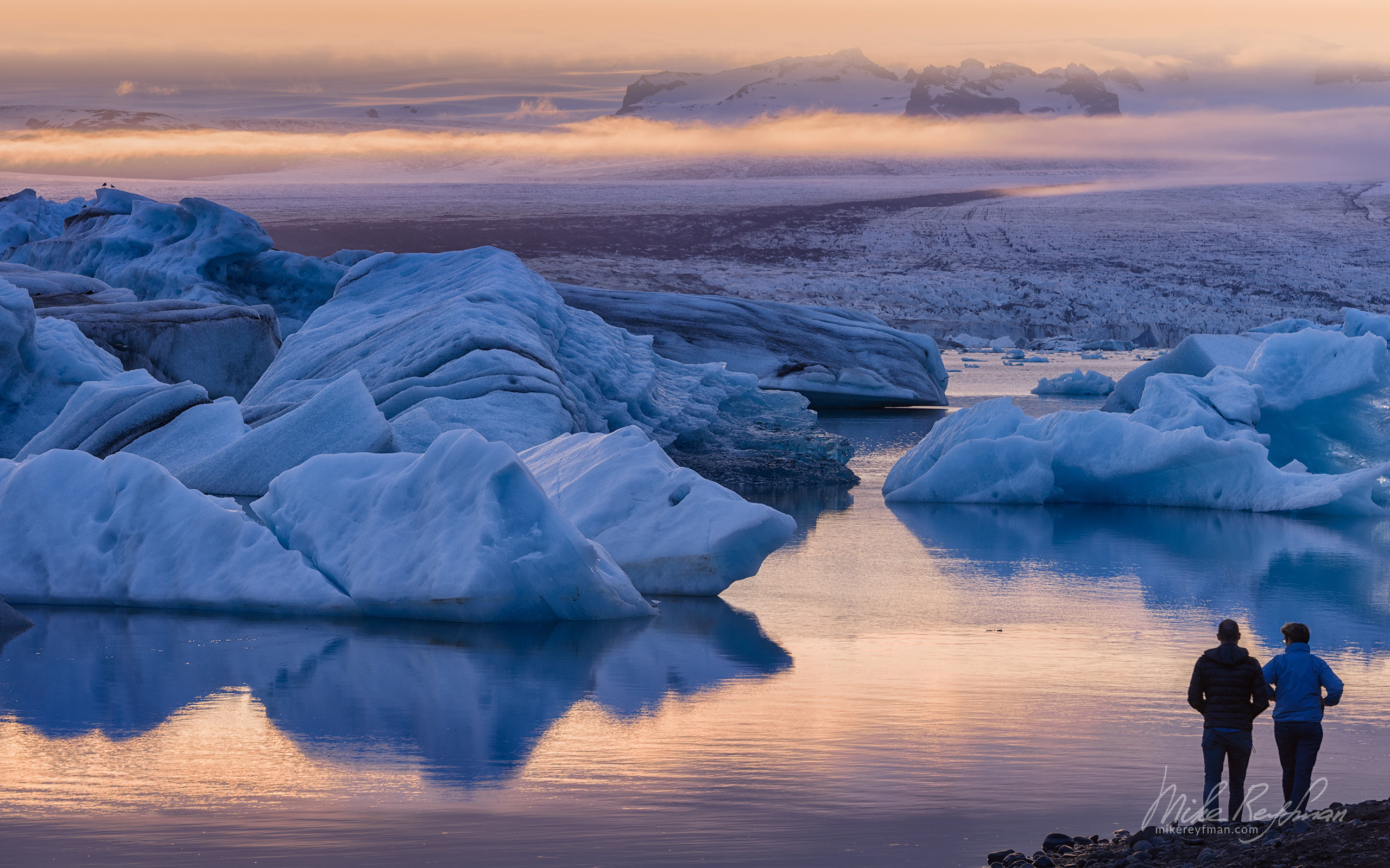 Icebergs in the Jokulsarlon (Jökulsárlón) glacial lagoon. Breiðamerkurjökull glacier, Vatnajökull National Park, Iceland, South coast IC-ICE 035 _D8B2855 - Where Lava Meets the Ocean. Iceland coastline. - Mike Reyfman Photography