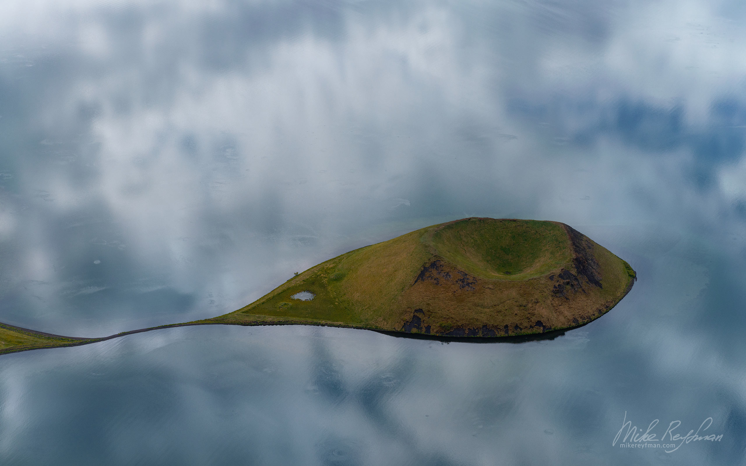 Pseudocrater in Lake Myvatn, Northeastern Region, Iceland IC-CL AR-06 _D8B2589 - Rhyolite Mountains, Crater Lakes, Geothermal Areas, Lava Fields and Glacial Rivers. Iceland.  - Mike Reyfman Photography