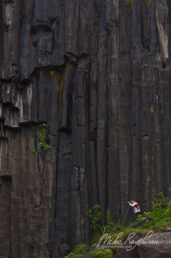 Svartifoss-(Black-Waterfall),-Skaftafell,-Vatnajökull-National-Park,-Iceland.