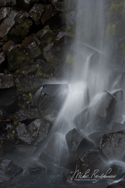 Svartifoss-(Black-Waterfall),-Skaftafell,-Vatnajökull-National-Park,-Iceland.