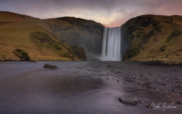 Skogafoss-Waterfall,-Skogar,-Iceland.