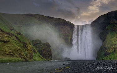 Skogafoss-Waterfall,-Skogar,-Iceland.