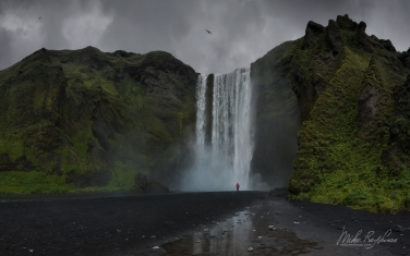 Skogafoss-Waterfall,-Skogar,-Iceland.