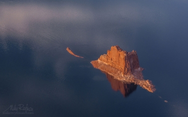 Padre-Butte.-Glen-Canyon-NRA,-Lake-Powell,-Utah/Arizona,-USA.-Aerial