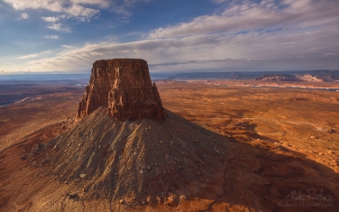 Tower-Butte-and-Lake-Powell.-Glen-Canyon-NRA.-Uta/Arizona,-USA.