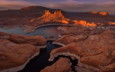 Forbidding-Canyon.-Glen-Canyon-NRA,-Lake-Powell,-Utah/Arizona,-USA.-Aerial.
