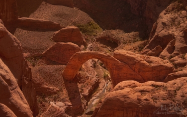 Rainbow-Bridge.-Forbidden-Canyon,-Lake-Powell,-Glen-Canyon-NRA.-Uta/Arizona,-USA.-Aerial
