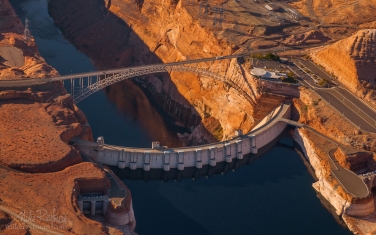 Glen-Canyon-Dam.-Lake-Powell,-Arizona,-USA.-Aerial.