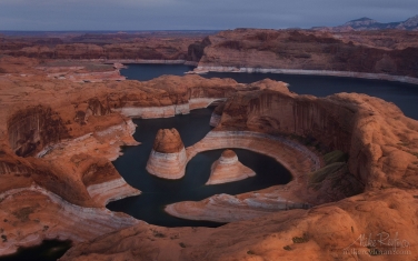 Reflection-Canyon.-Colorado-River,-Lake-Powell,-Glen-Canyon-NRA.-Uta/Arizona,-USA.-Aerial