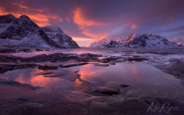 0004_IMG Lofoten Photo Tour Lofoten Photo Tour. Picture-perfect fishing villages, deep fjords, rugged mountains, scenic beaches | Photo Tour with Mike Reyfman