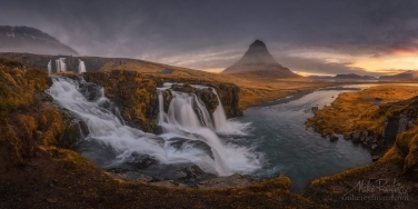 Church-Mountain-Falls.-Well-situated-waterfall-near-the-distinctive-Kirkjufell-mountain.
