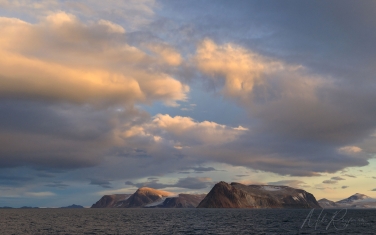 Salbard-V-076 Svalbard Pack Ice Polar Bear Expedition 2028 |  Magnificent Landscapes and Exceptional Wildlife Encounters |  | Photo Tour with Mike Reyfman