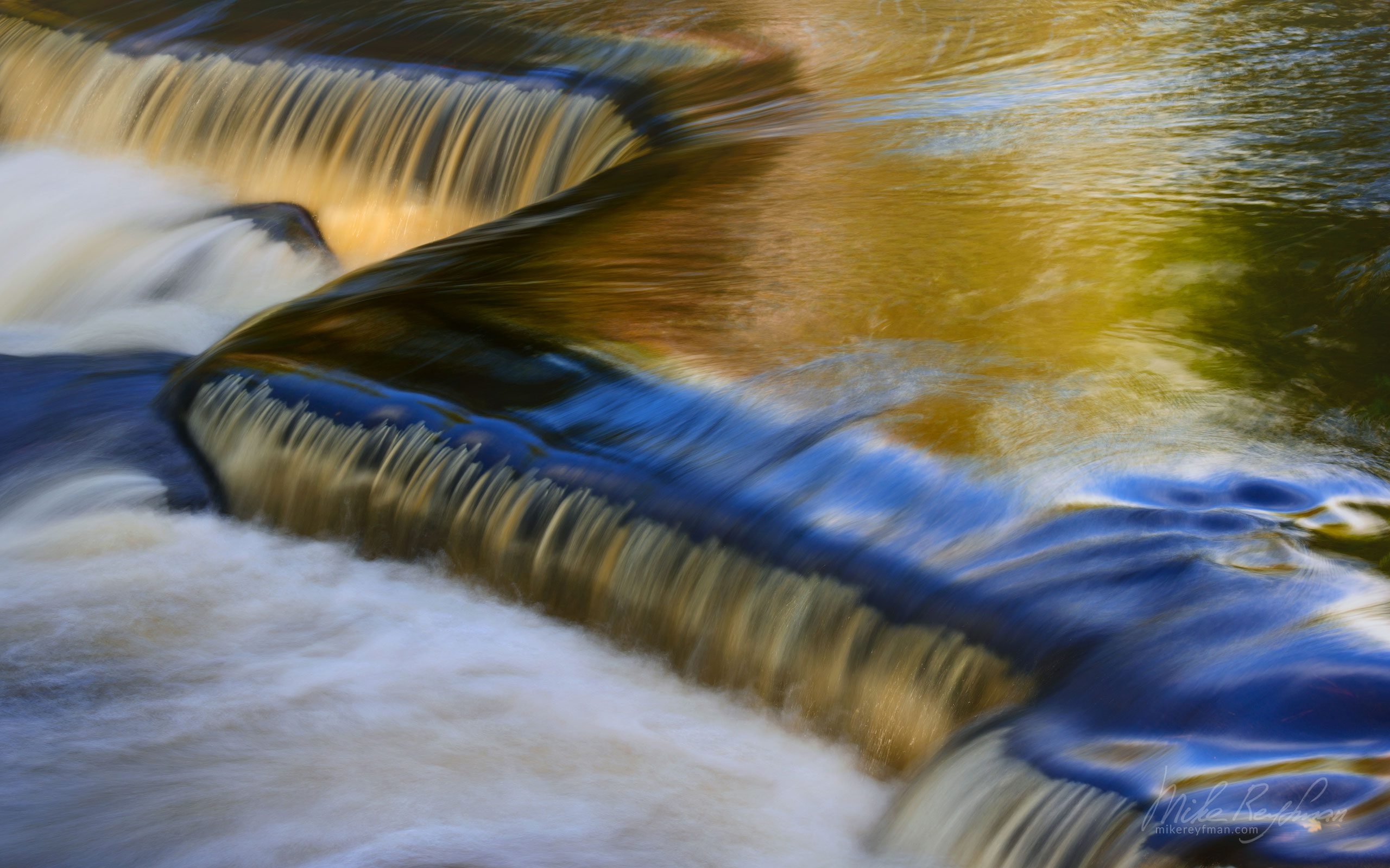 Z-Curve. Bond Falls, Ontonagon River, Upper Peninsula, Michigan, USA. UP-MI_019_ZRA8374 - Michigan's Upper Peninsula - the best destination in US for fall colors. - Mike Reyfman Photography